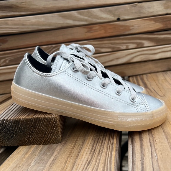 Converse Silver Metallic All-Star Sneakers SZ 2! NEW! - Picture 3 of 16